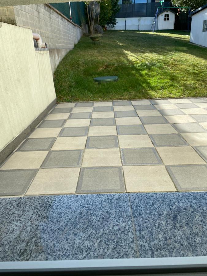 Simple Room In Luxembourg City Ngoại thất bức ảnh